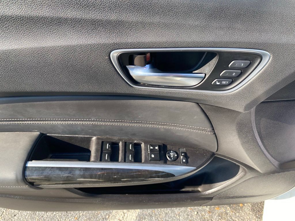 Used 2020 Acura TLX w/ Technology Package FWD image 21