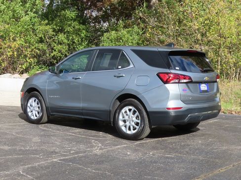 Used 2023 Chevrolet Equinox LT w/ Driver Convenience Package image 30