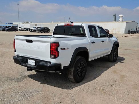 New 2026 Chevrolet Colorado Trail Boss AWD/4WD image 8