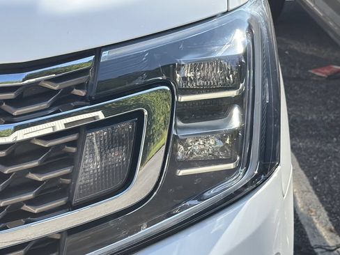 Used 2021 Ford Expedition Max King Ranch w/ Cargo Package AWD/4WD image 15