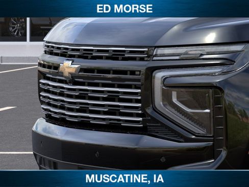 New 2026 Chevrolet Suburban High Country AWD/4WD image 13
