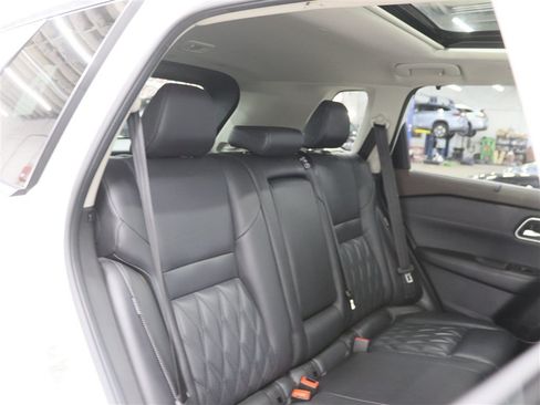 Used 2023 Nissan Rogue Platinum w/ Platinum Premium Package AWD/4WD image 20