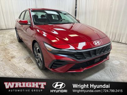 Used 2024 Hyundai Elantra SEL w/ Convenience Package