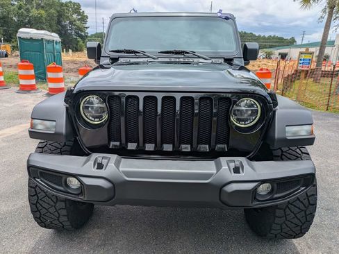 Used 2022 Jeep Wrangler Unlimited Sport AWD/4WD image 9