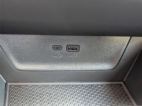 New 2026 Chevrolet Equinox LT w/ Convenience Package II image 19