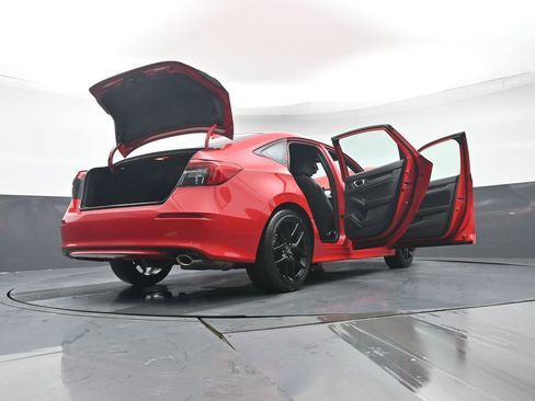 Used 2023 Honda Civic Sport image 45