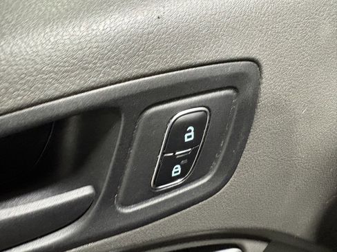 Used 2023 Ford Transit Connect XL image 22