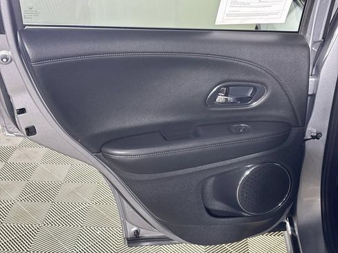 Used 2019 Honda HR-V EX-L image 19