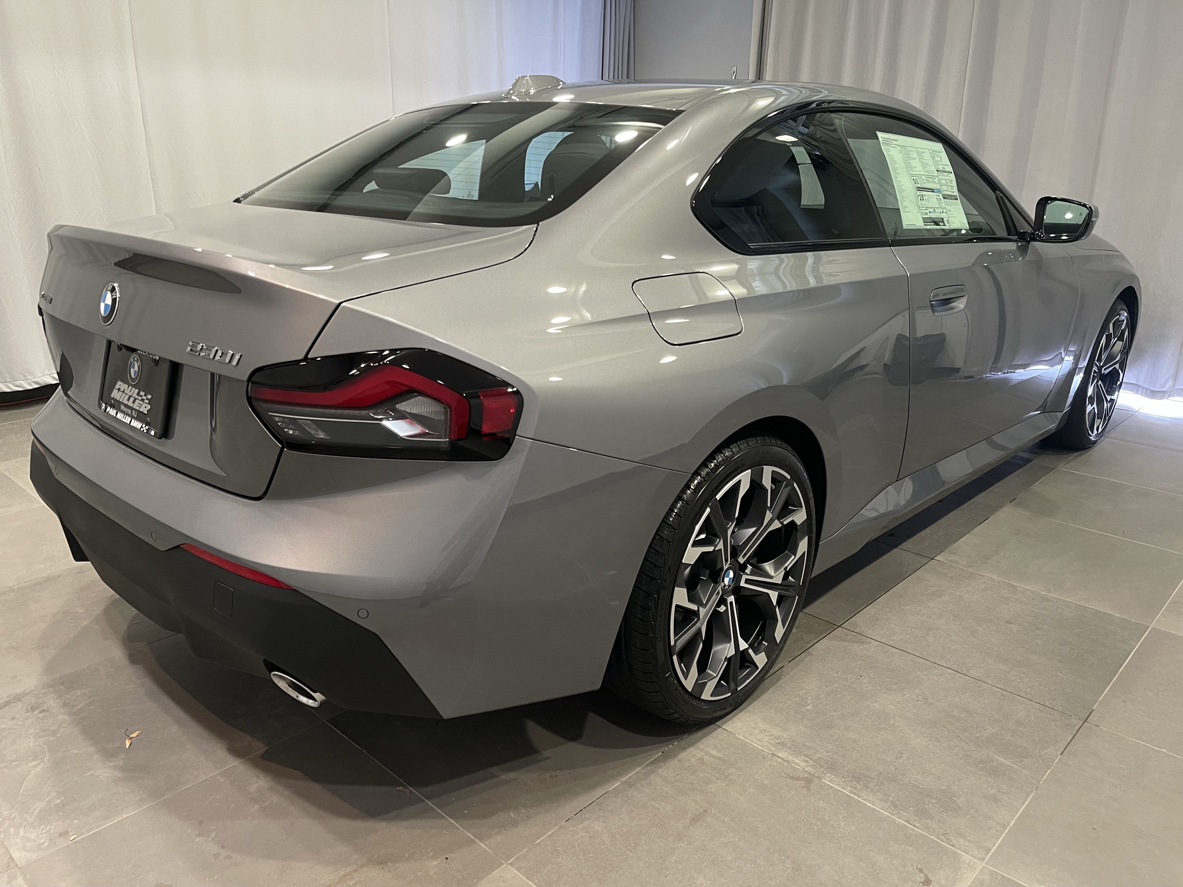 Used 2026 BMW 230i xDrive Coupe w/ Convenience Package AWD/4WD image 6