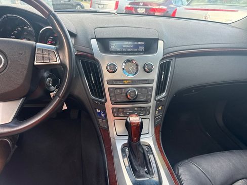 Used 2011 Cadillac CTS Luxury RWD image 14
