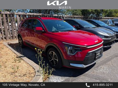 Used 2024 Kia Niro EX