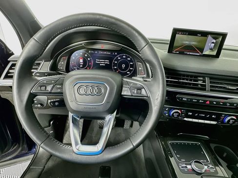 Used 2019 Audi Q7 3.0T Premium Plus w/ Premium Plus Package AWD/4WD image 11