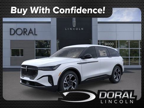 New 2025 Lincoln Nautilus Premier w/ Jet Appearance Package image 1