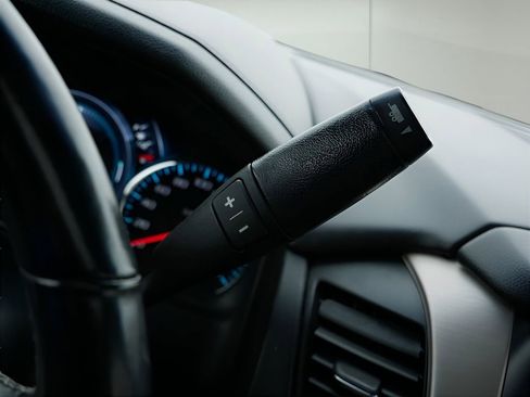 Used 2019 GMC Yukon Denali image 24