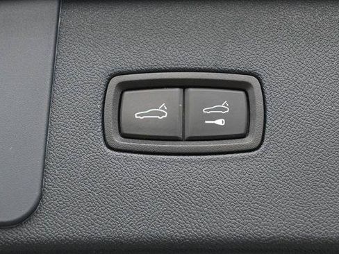 Used 2020 Porsche Cayenne AWD/4WD image 31