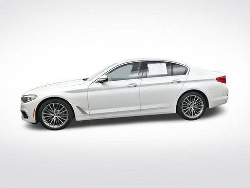 Used 2018 BMW 540i image 9