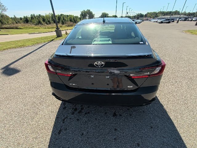 Certified 2026 Toyota Camry SE FWD image 6