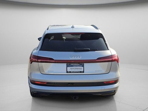 Used 2021 Audi e-tron Premium w/ Convenience Plus Package image 22