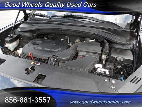 Used 2019 Hyundai Santa Fe SE image 22