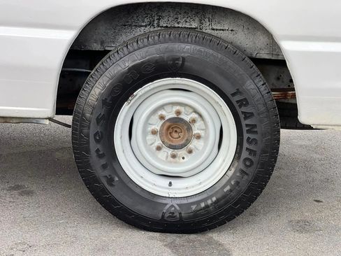 Used 2011 Ford E-150 and Econoline 150 w/ PWR Group RWD image 31