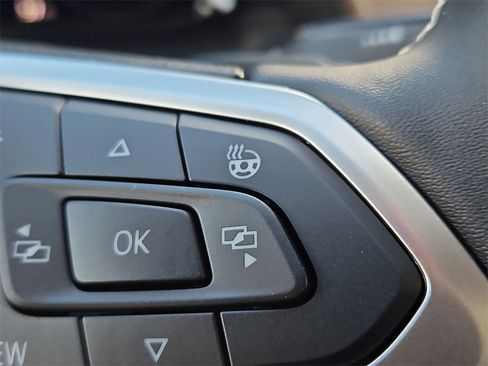 New 2026 Volkswagen Atlas SE image 12