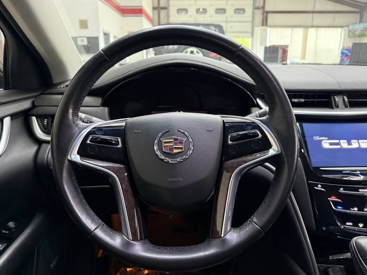 Used 2014 Cadillac XTS FWD image 22