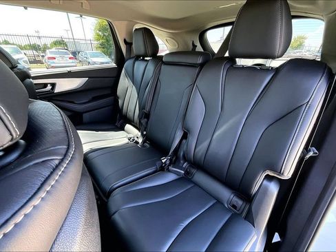 Used 2026 Acura MDX w/ Technology Package FWD image 31