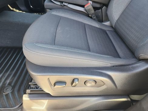 Used 2023 Chevrolet Silverado 1500 LT image 31