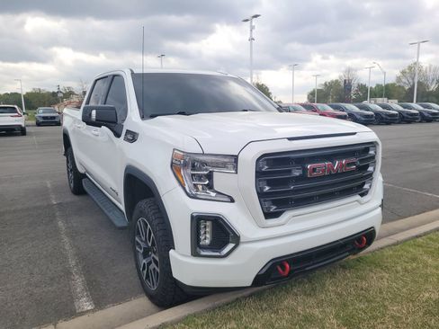 Used 2021 GMC Sierra 1500 AT4 AWD/4WD image 3