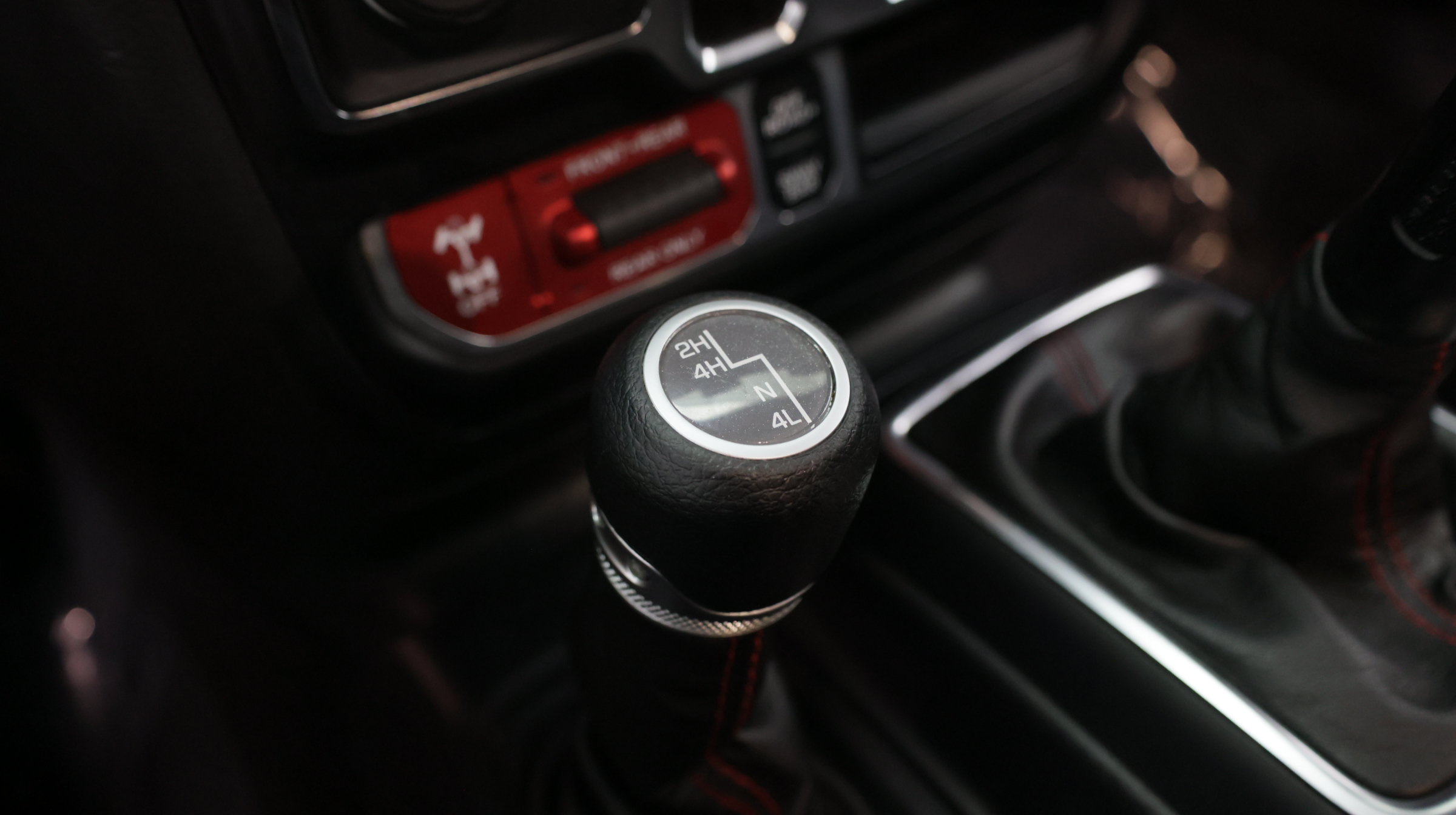 Used 2021 Jeep Gladiator Rubicon AWD/4WD image 19