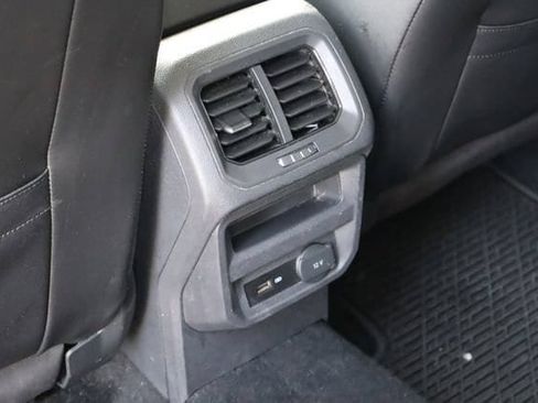 Used 2019 Volkswagen Tiguan SEL Premium AWD/4WD image 18