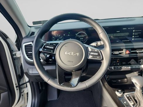 Certified 2024 Kia Seltos S AWD/4WD image 13