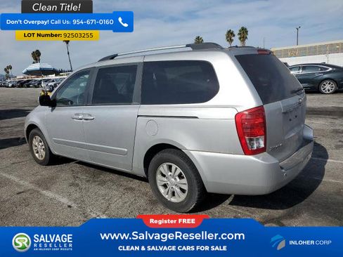 Used 2012 Kia Sedona LX w/ PWR Pkg image 3