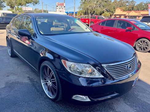 Used 2007 Lexus LS 460 image 17