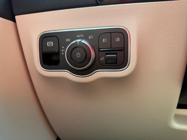 Certified 2026 Mercedes-Benz GLA 250 4MATIC image 22