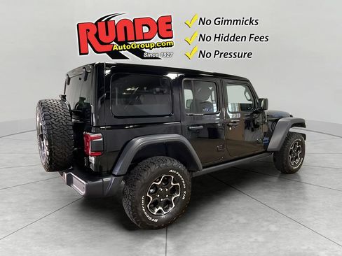 Used 2022 Jeep Wrangler Unlimited Rubicon 4xe w/ Cold Weather Group AWD/4WD image 6