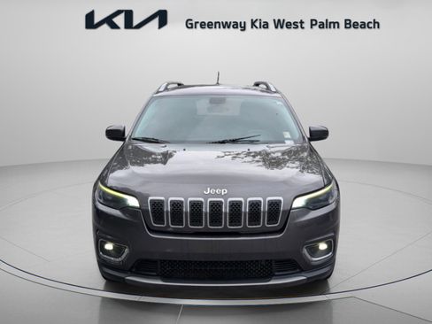 Used 2019 Jeep Cherokee Limited w/ Trailer Tow Group image 3