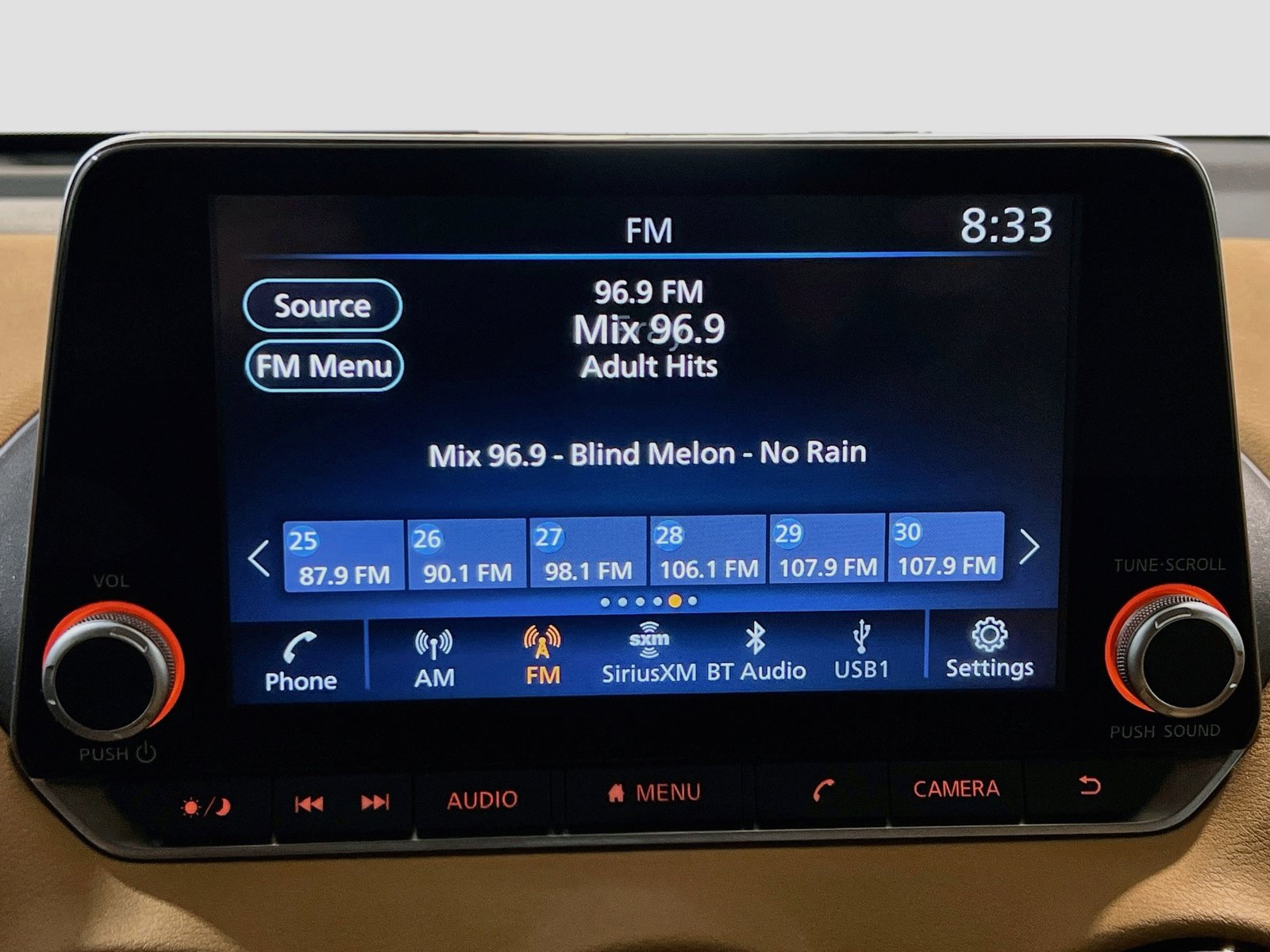 Used 2022 Nissan Sentra SV w/ SV Premium Package FWD image 10