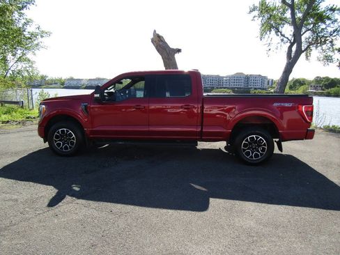 Used 2022 Ford F150 XLT w/ Equipment Group 302A High AWD/4WD image 4