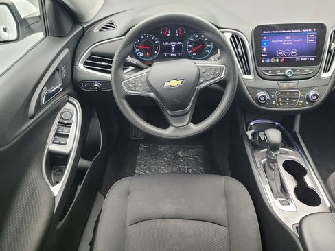 Used 2022 Chevrolet Malibu LT FWD image 22