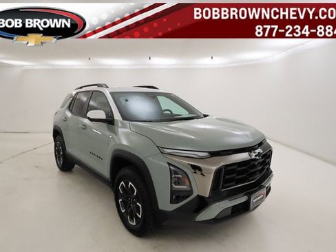 Used 2025 Chevrolet Equinox ACTIV w/ Safety and Technology Package image 1