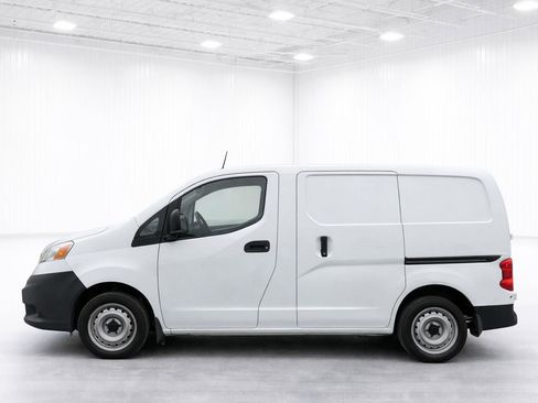 Used 2015 Nissan NV200 SV w/ Technology Package image 8