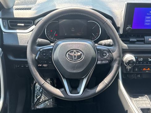 Used 2024 Toyota RAV4 XLE w/ Convenience Package AWD/4WD image 12