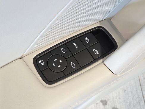 Certified 2024 Porsche 911 Carrera S image 13