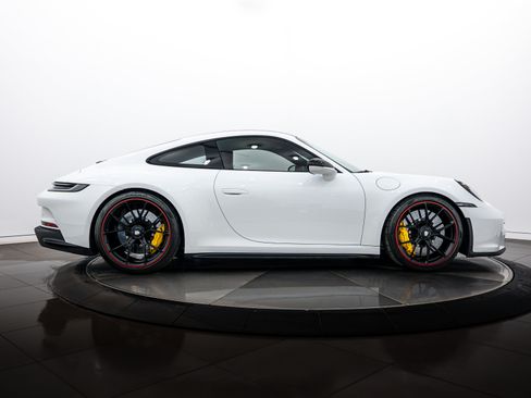 Certified 2024 Porsche 911 GT3 image 8