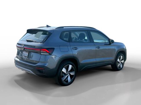 Certified 2025 Volkswagen Taos S AWD/4WD image 5