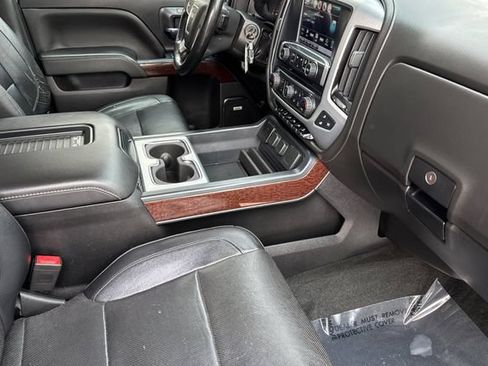 Used 2018 GMC Sierra 1500 SLT AWD/4WD image 19