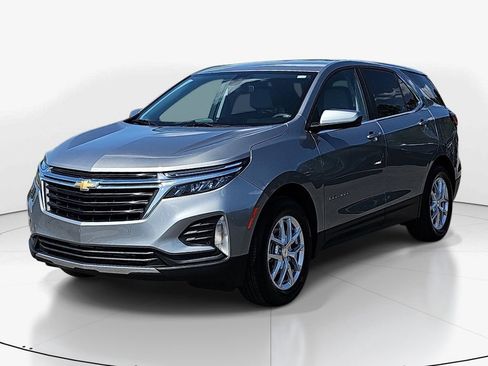 Used 2024 Chevrolet Equinox LT FWD image 11