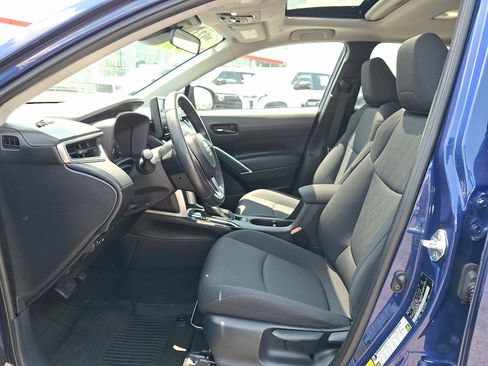 Used 2023 Toyota Corolla Cross LE w/ Moonroof Package AWD/4WD image 14