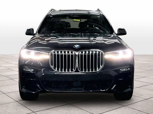 Used 2019 BMW X7 xDrive50i w/ M Sport Package image 3
